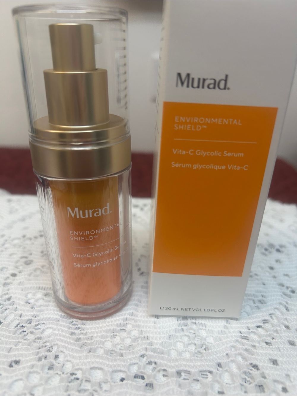 Murad Vita-C Glycolic Serum — Orange with Gold Pump